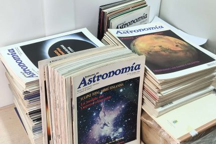 Lote TRIBUNA DE ASTRONOMÍA. 100 NÚMEROS: CASI TODOS LOS NUMEROS DESDE EL 12 AL 139, desde 1985 hasta 1999 (ver descripción)